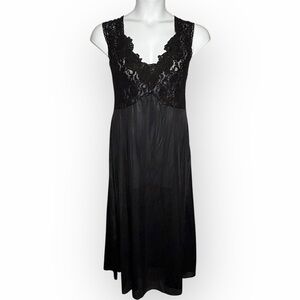 Vintage Elegant Black Lace Nightgown Dress Stretch Nylon made in USA